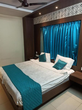 Hotel Sri Capital Residency